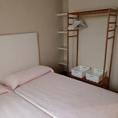 Samuel Apartman *